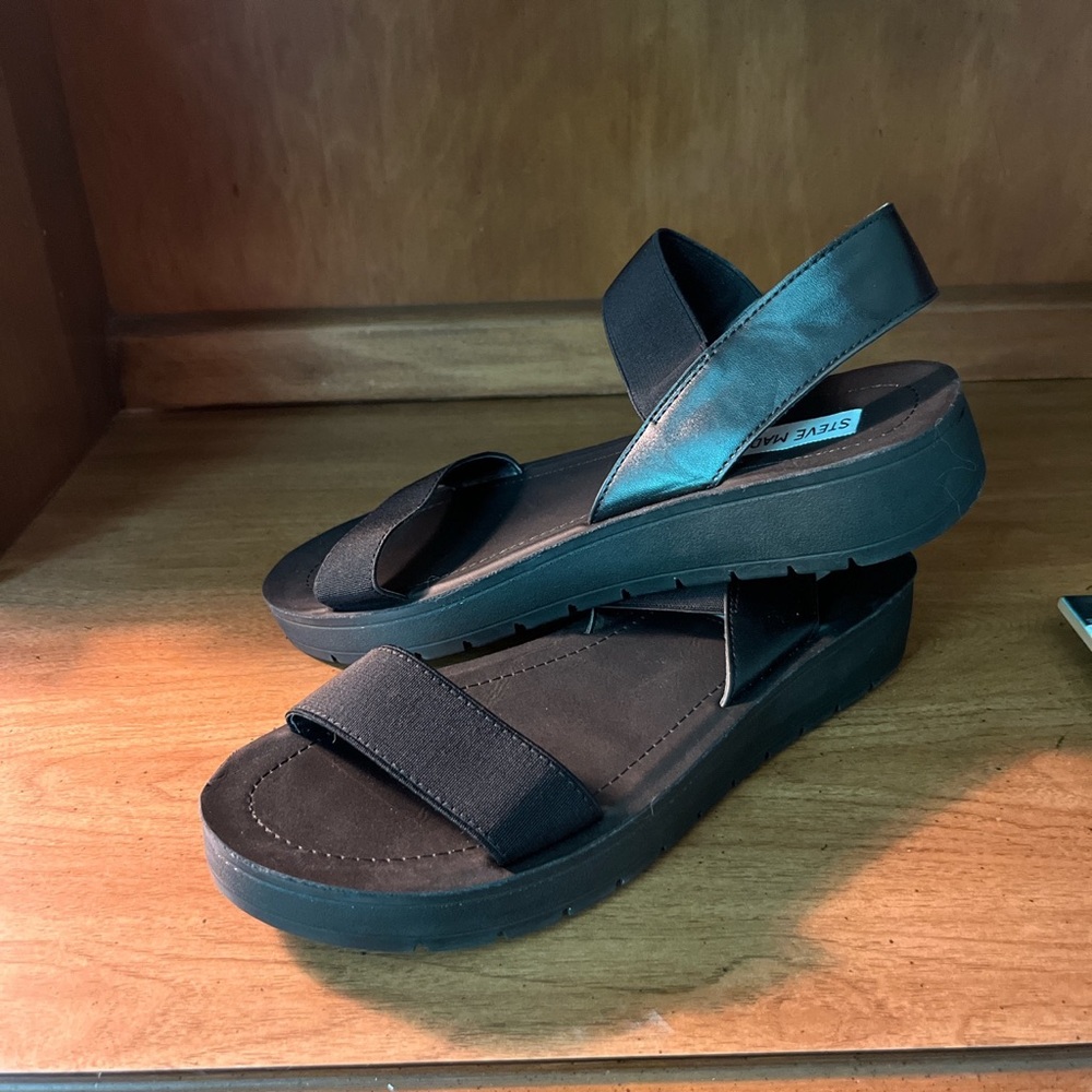 Steve Madden Platform Sandals